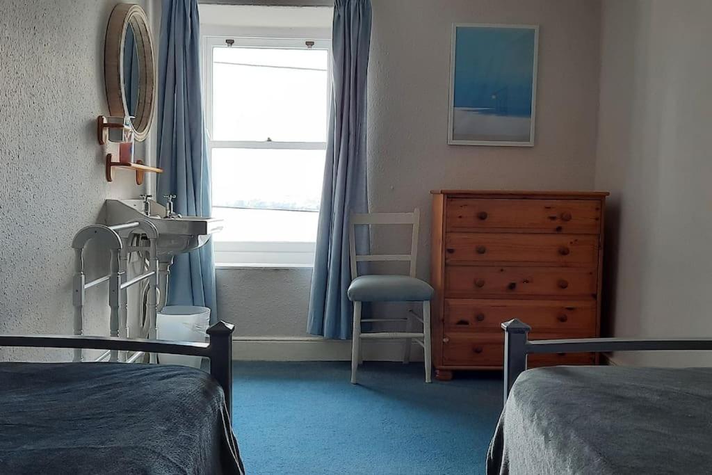 新码头Arvonia Sleeps 7, Sea Views, Dog Friendly别墅 外观 照片